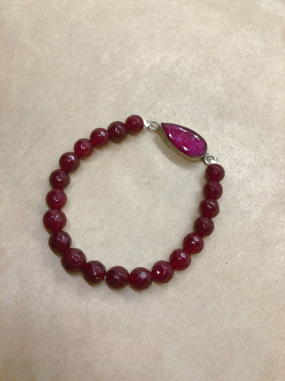 Faceted Ruby Crystal Beaded Bracelet with Ruby set in 925 Silver Centrepiece