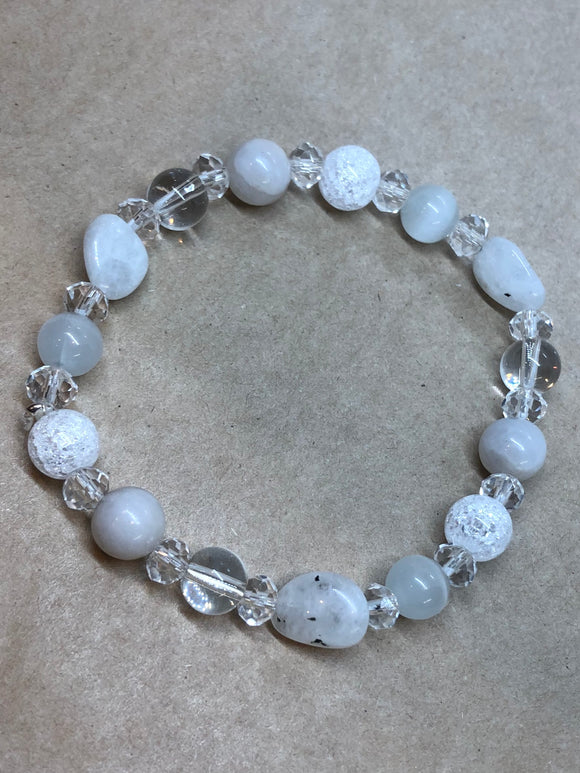 Moonstone, Cracked Crystal, White Agate, Cat’s Eye & Clear Quartz Crystal Beaded Bracelet